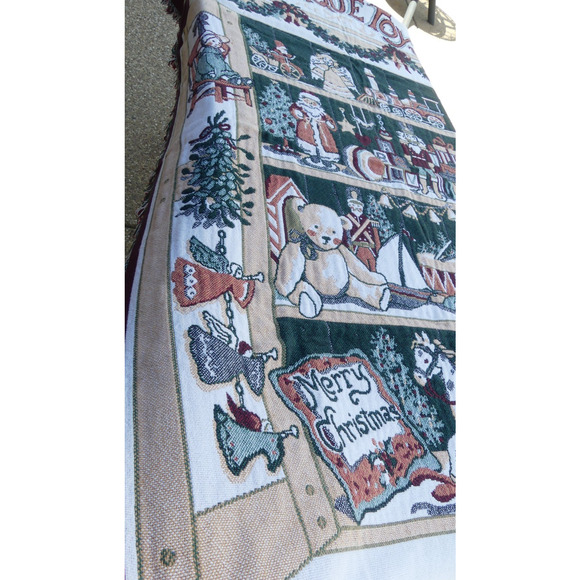 Antique Toys Throw Blanket Christmas Theme Store Window Display 50"x60" Fringe - Picture 3 of 11